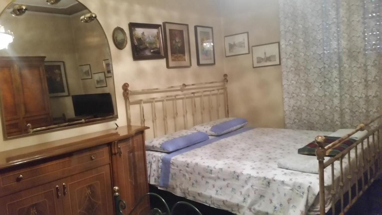 Bed and Breakfast Casa Gramsci Modena Exterior foto
