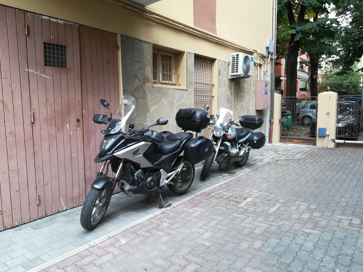 Bed and Breakfast Casa Gramsci Modena Exterior foto